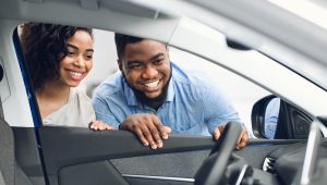 cuidados ao comprar carros usados